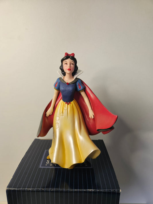 Figurine Disney Showcase Blanche Neige