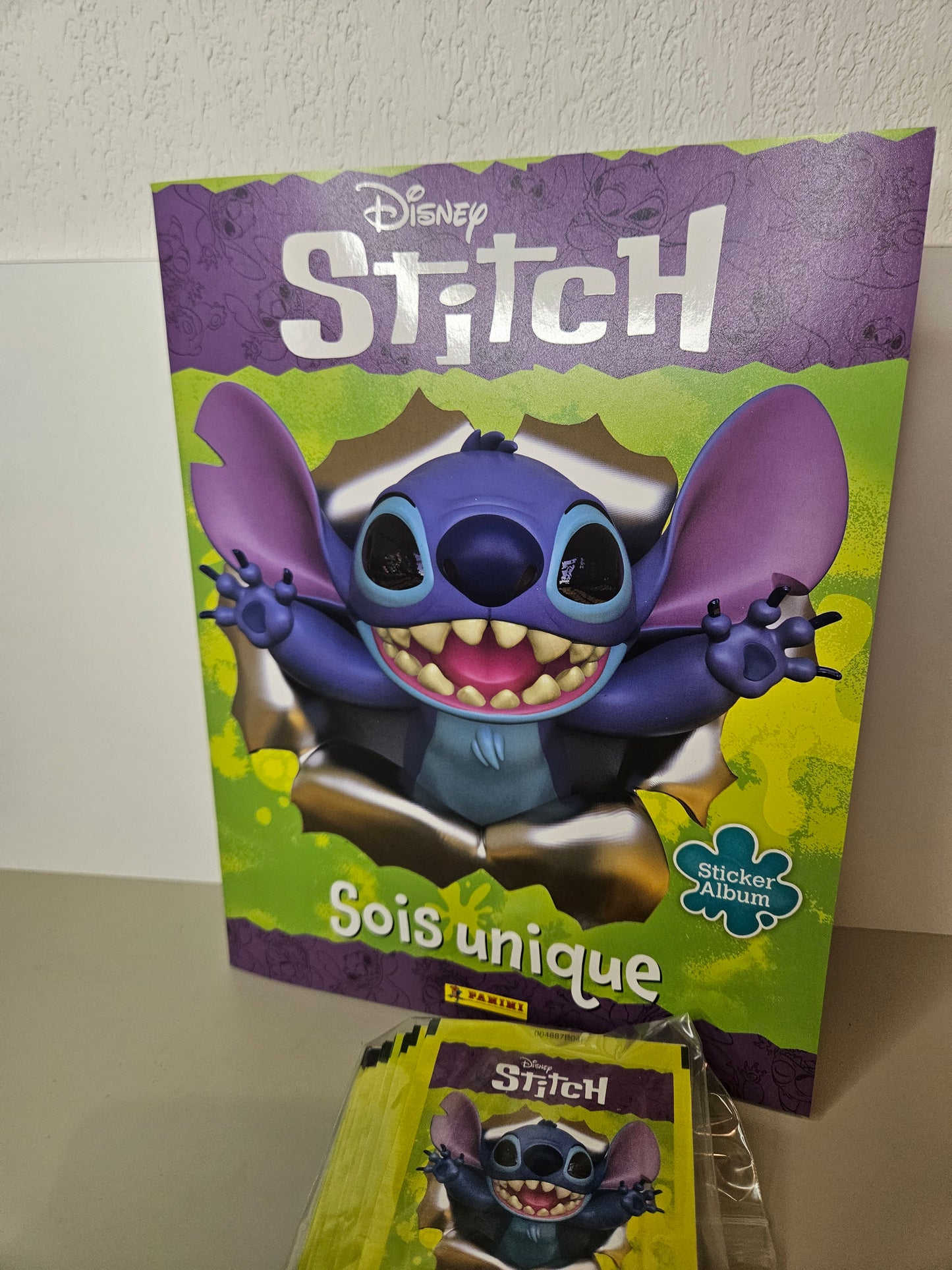 Album Sticker Panini Stitch