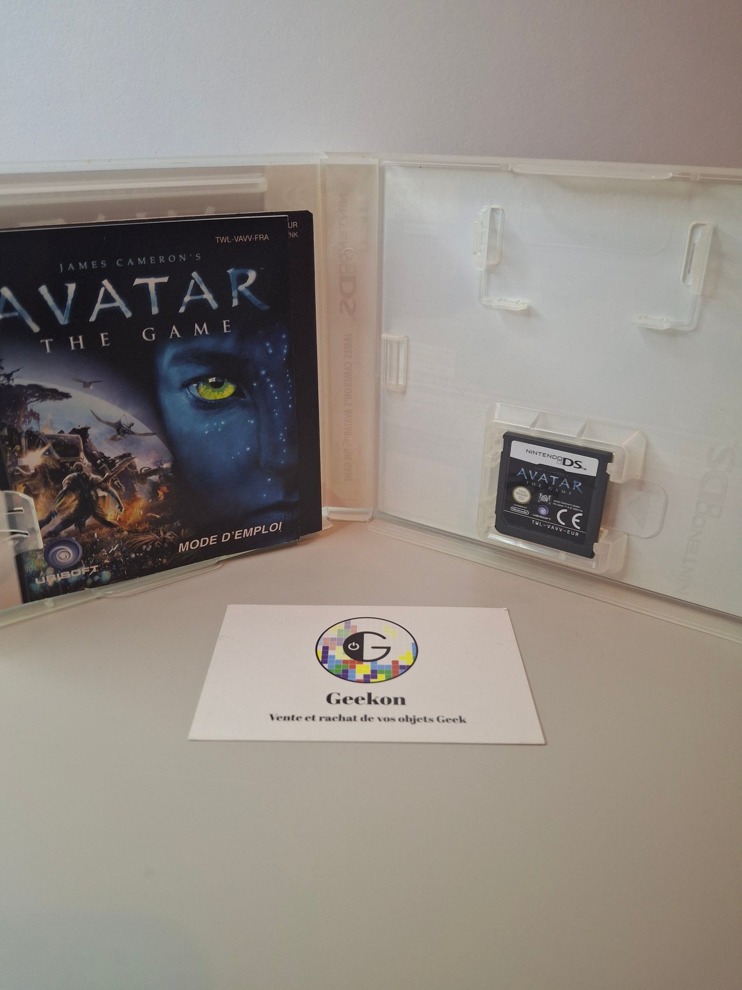 Nintendo - James Cameron's Avatar The Game