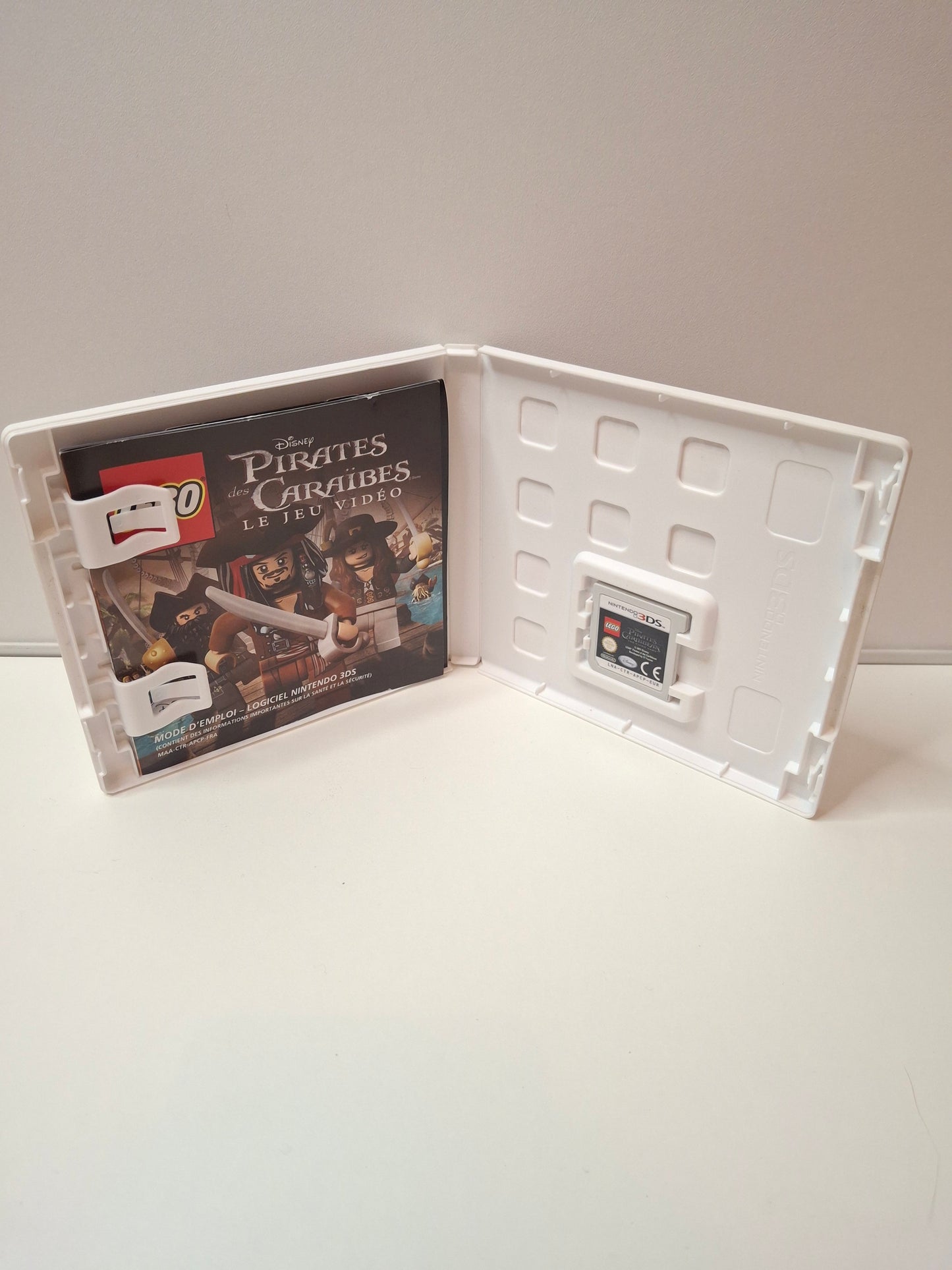 Nintendo - Lego Pirates des Caraibes