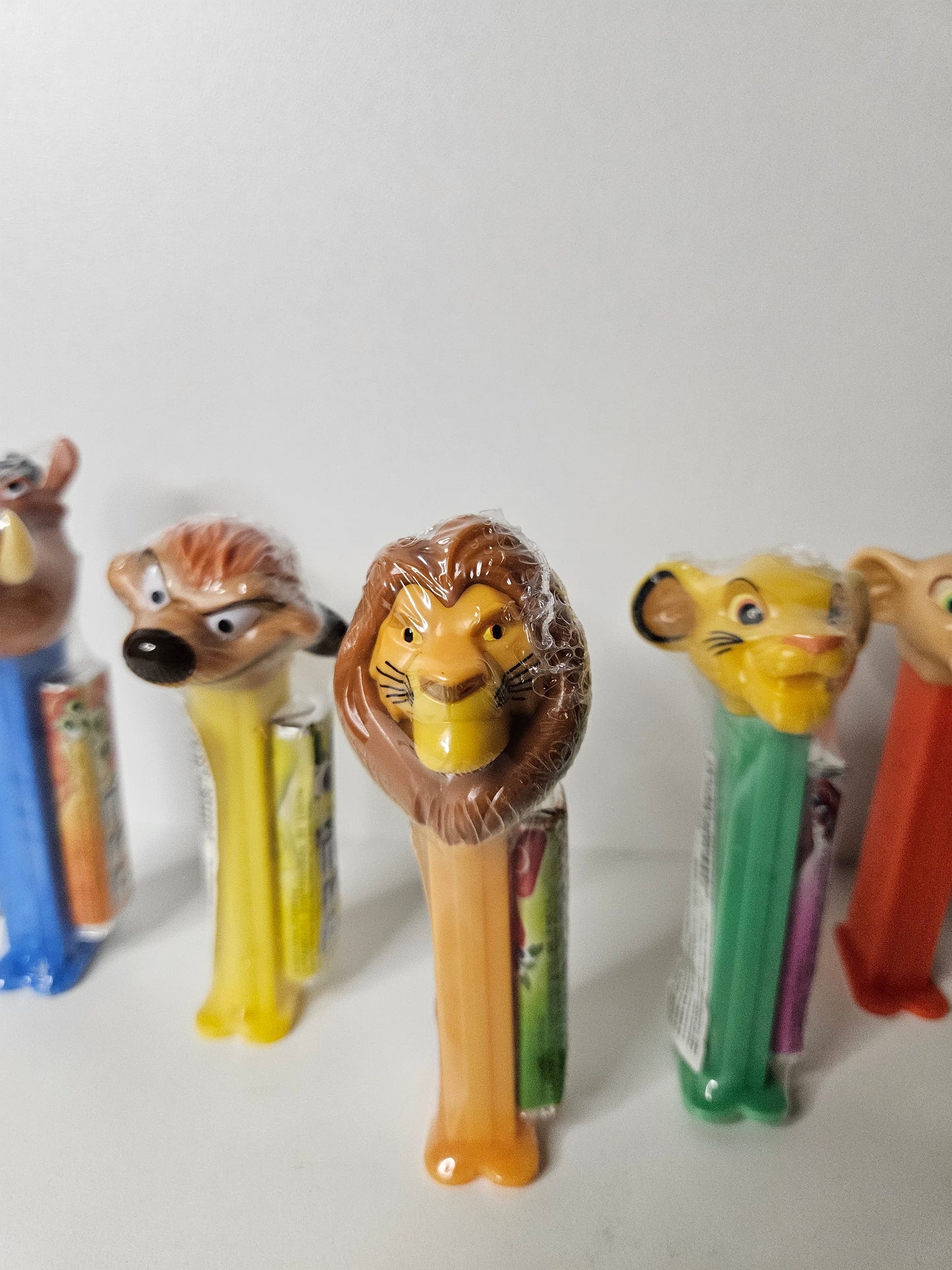 Lot PEZ Roi lion