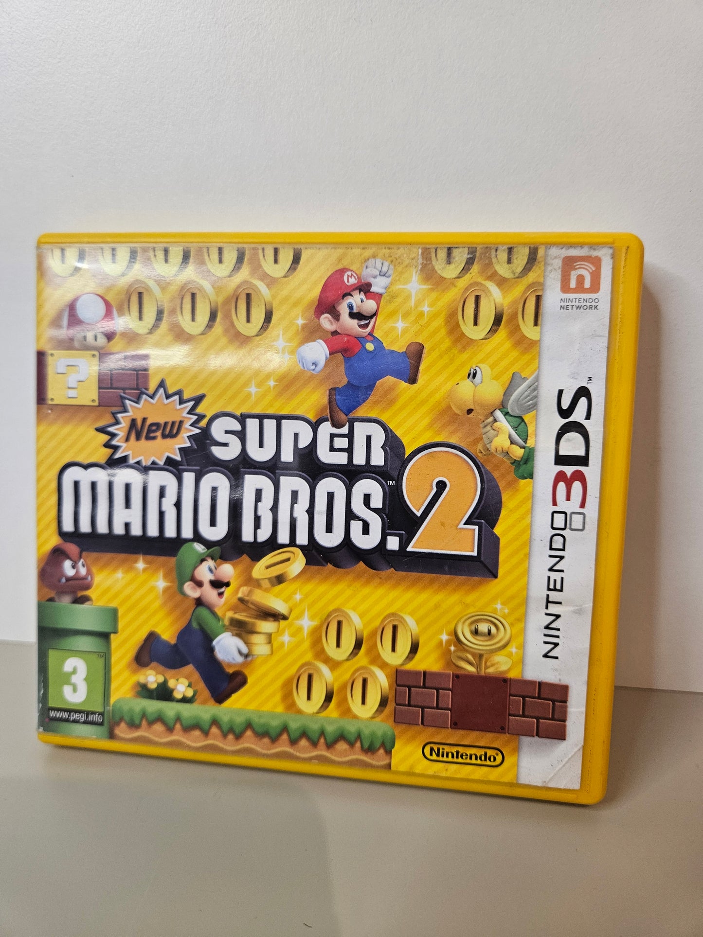 Nintendo - New Super Mario Bros 2