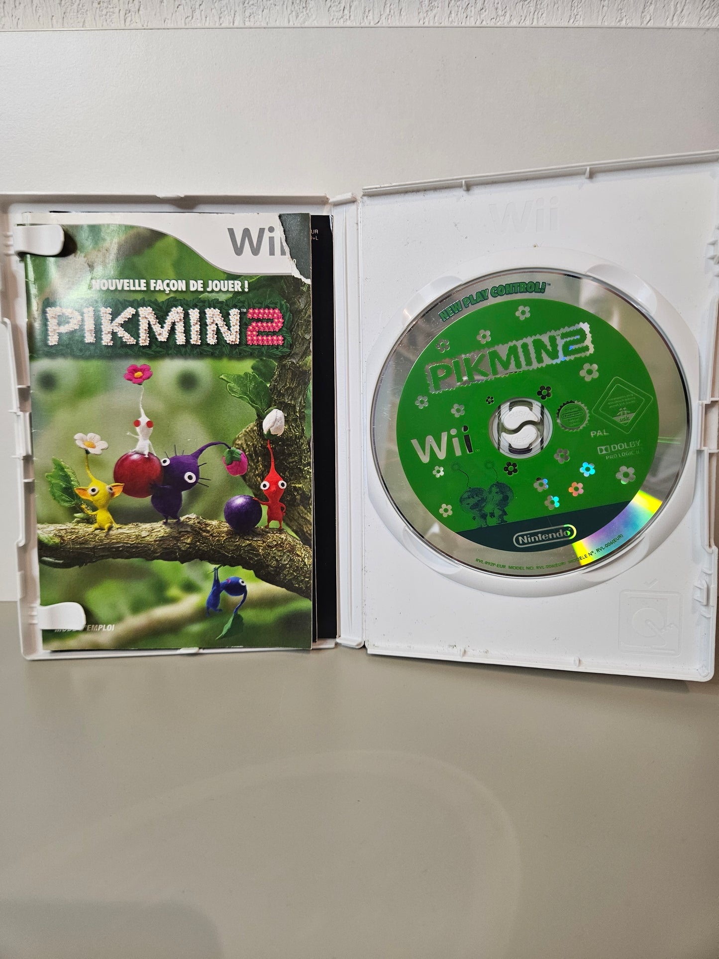 Nintendo - Pikmin 2