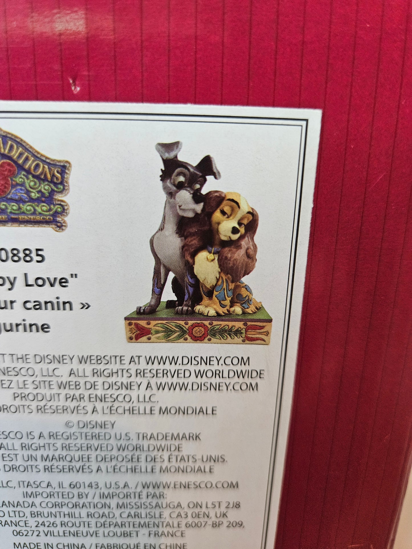 Disney Showcase Puppy Love
