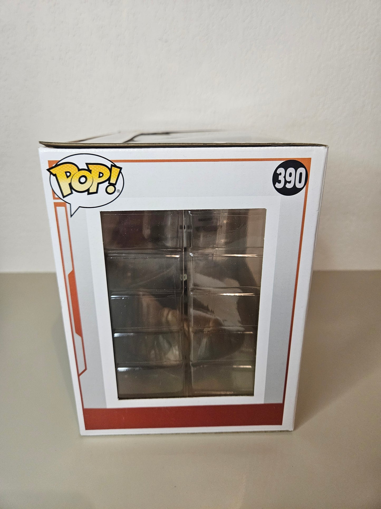 Funko Pop The Mandalorian with child 390