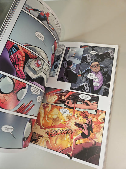 Marvel Comics 13 Collector Janiver 2023 Spider Man