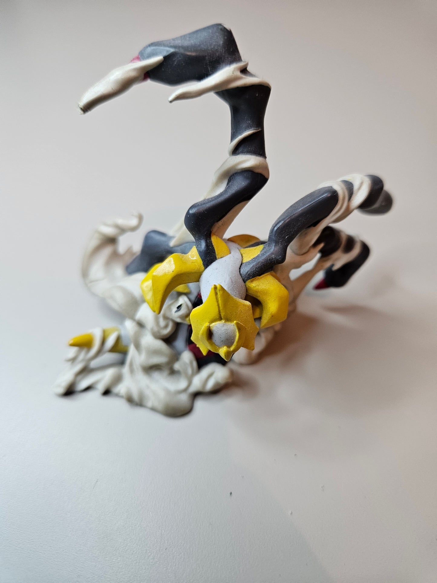 Figurine Giratina