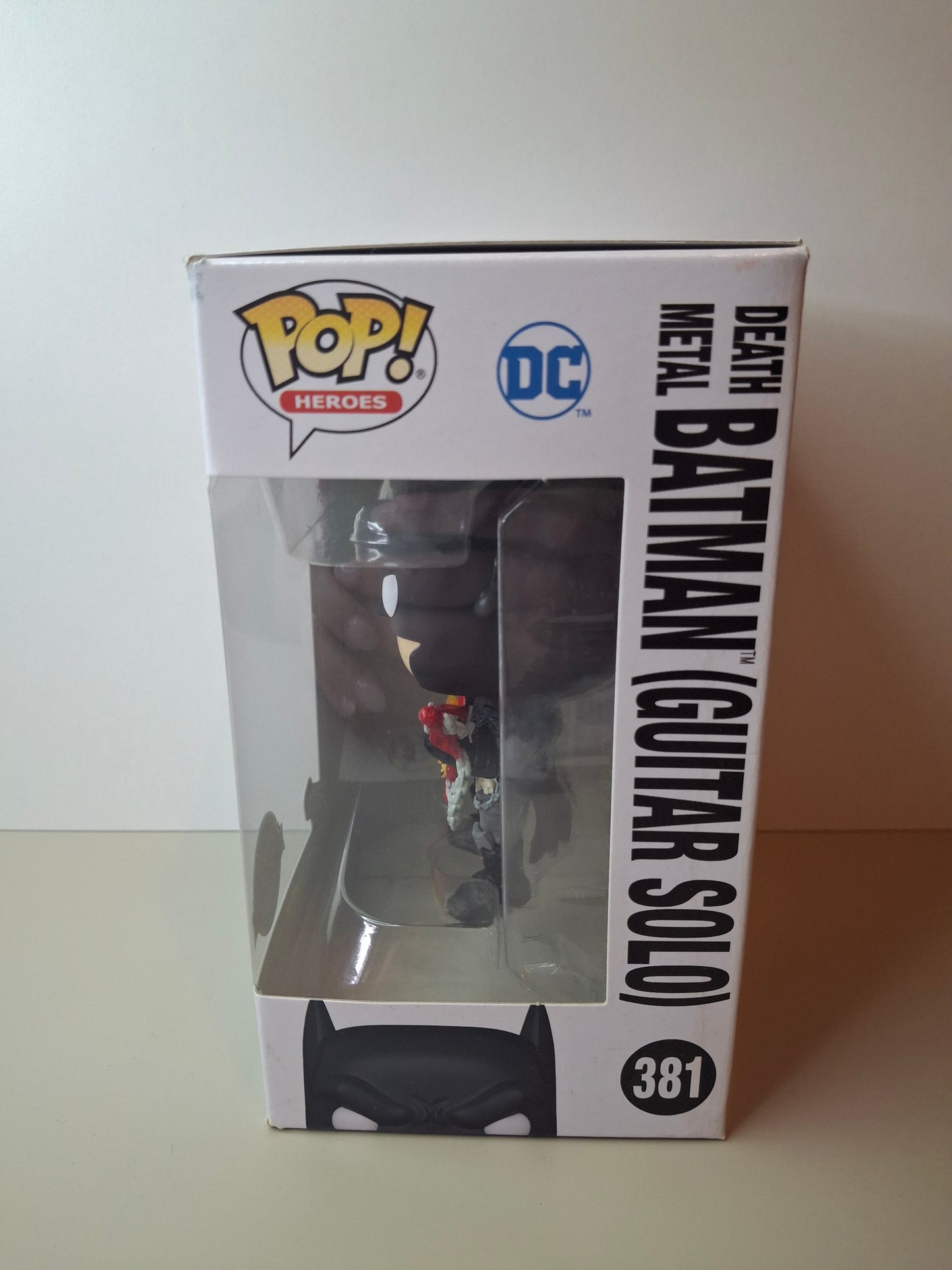 Funko Pop - Death Metal Batman (guitarsolo)
