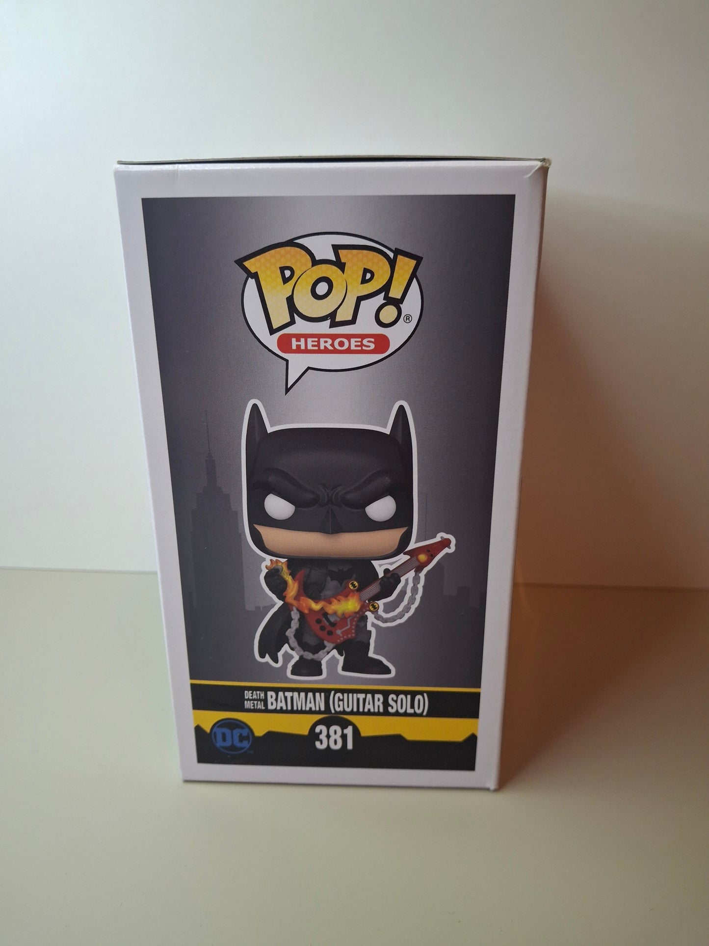 Funko Pop - Death Metal Batman (guitarsolo)