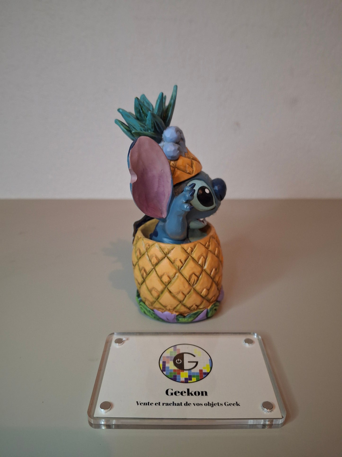 Figurine Disney Showcase - Stitch Ananas