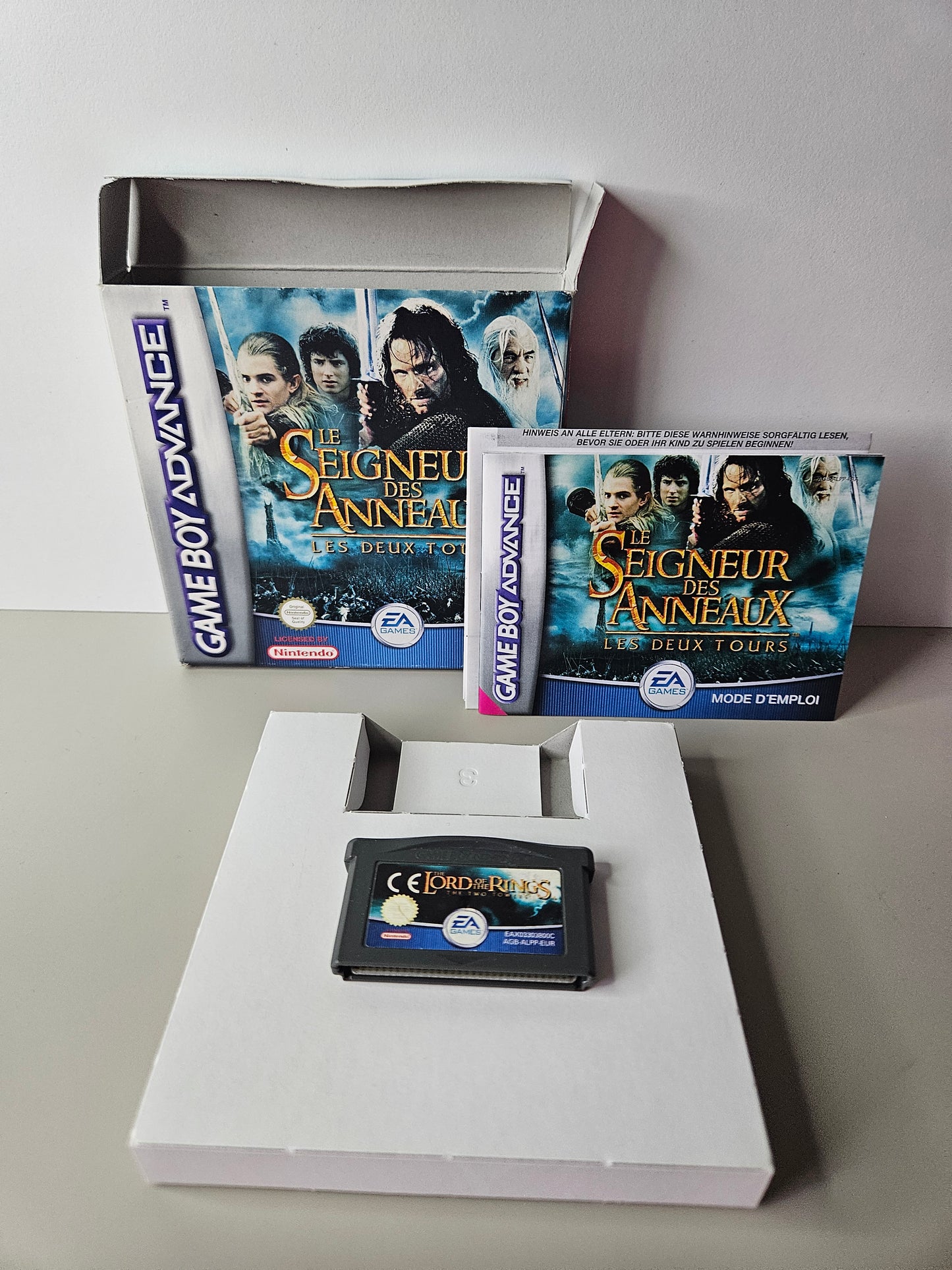 Nintendo - Le seigneur des anneaux Les deux tours