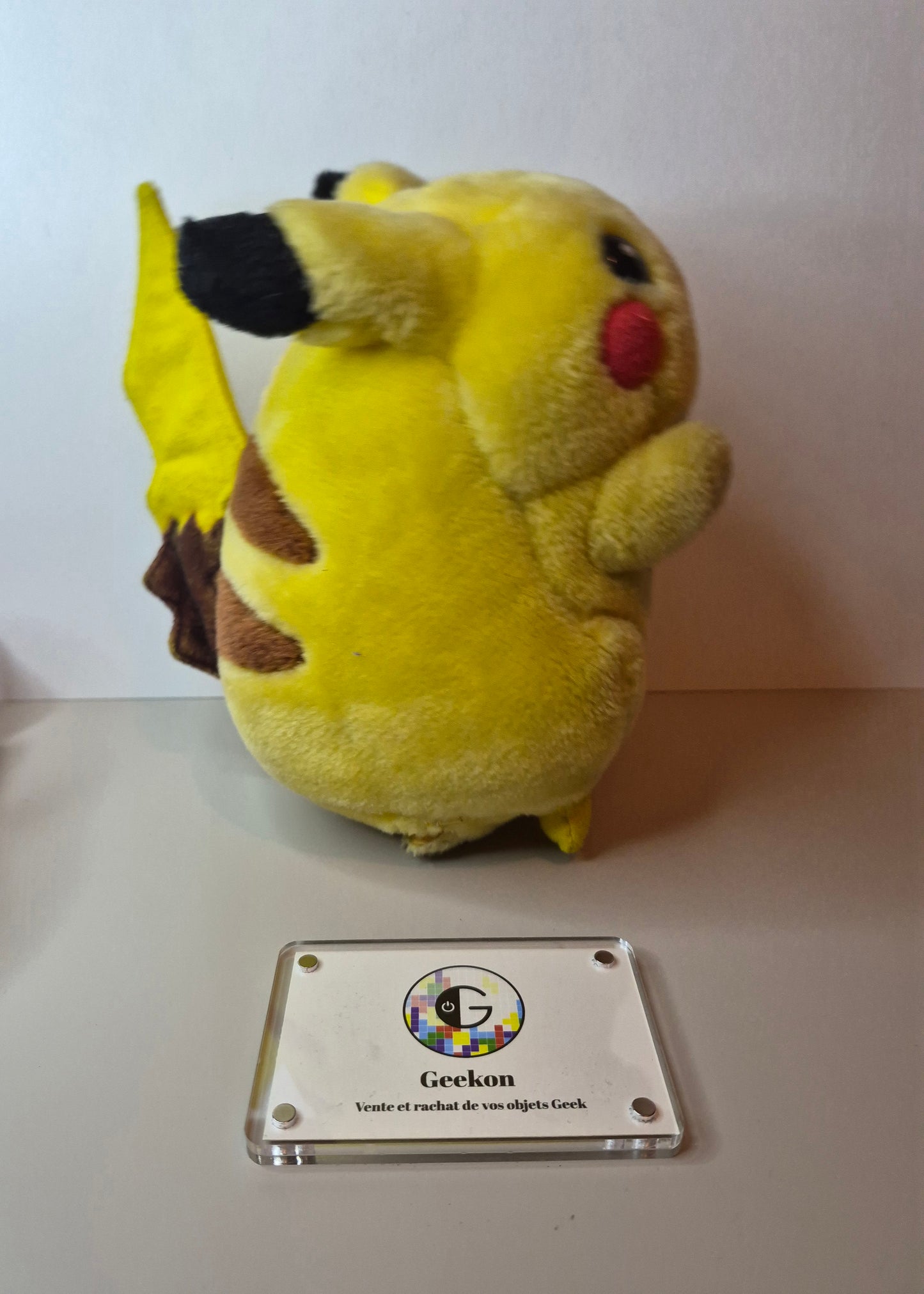 Peluche Pikachu 1996